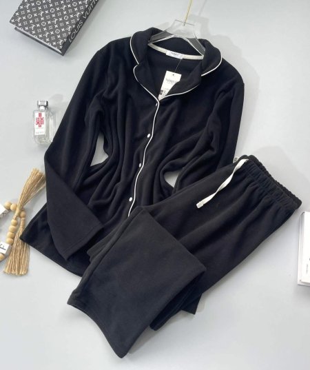 بيجامة صبايا